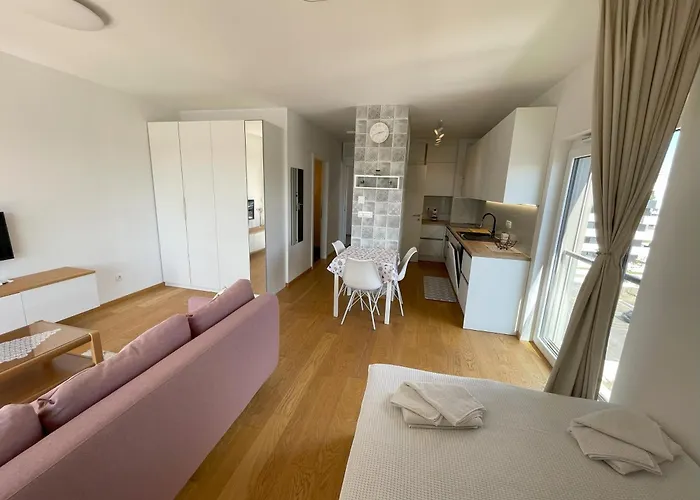 Leon Apartma Ljubljana